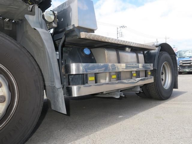 NISSAN DIESEL QUON 2020 Image 31