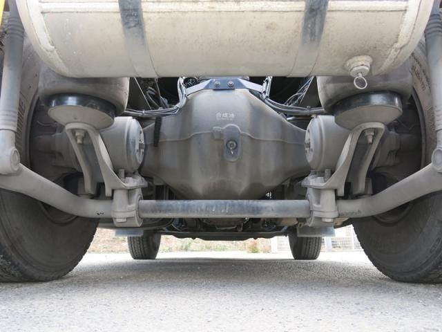 NISSAN DIESEL QUON 2020 Image 31