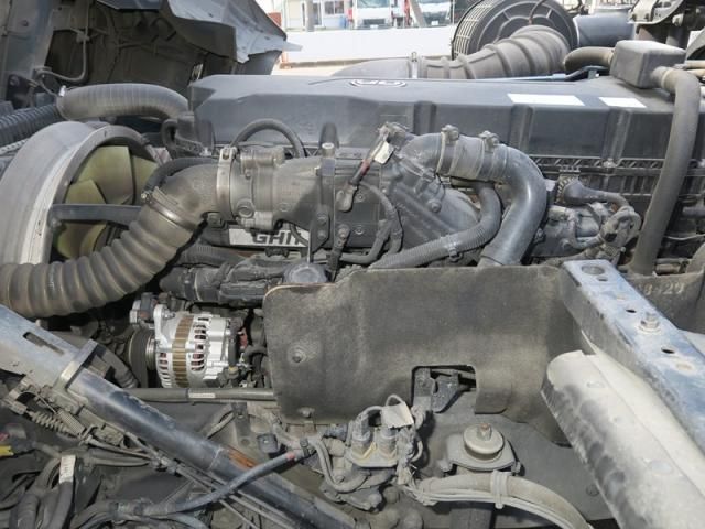 NISSAN DIESEL QUON 2020 Image 31