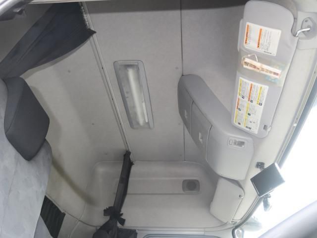 NISSAN DIESEL QUON 2020 Image 31