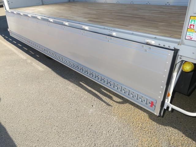 HINO DUTRO 2025 Image 31