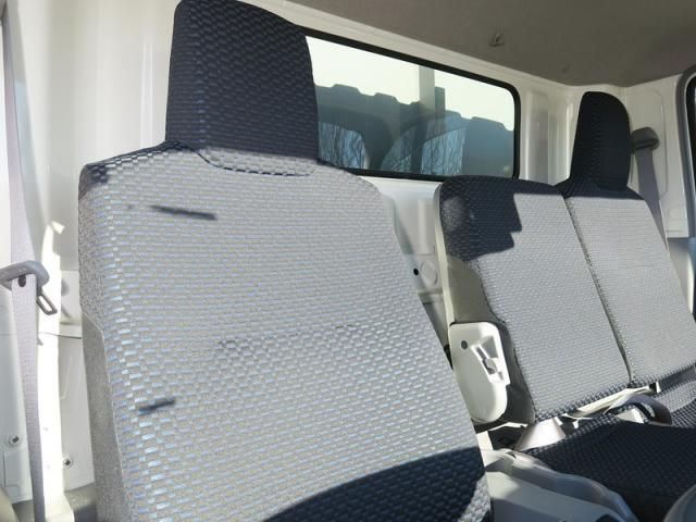 HINO DUTRO 2025 Image 31