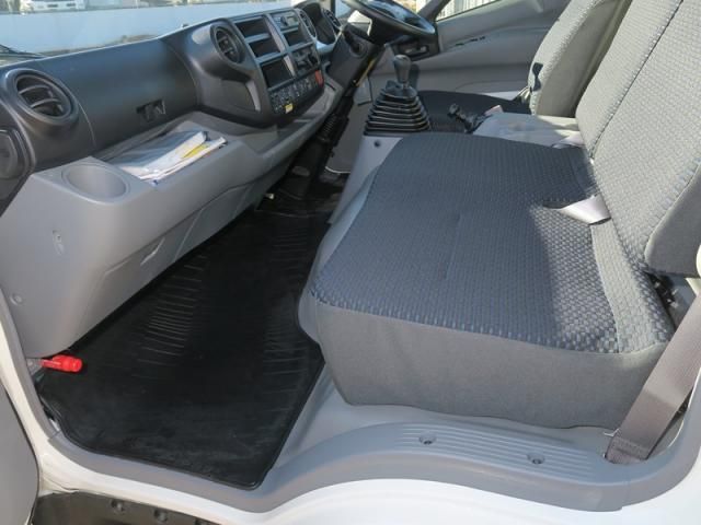 HINO DUTRO 2025 Image 31