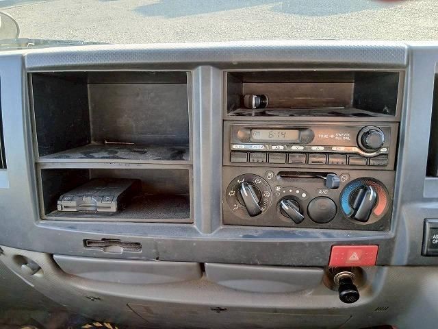 ISUZU ELF 2014 Image 31