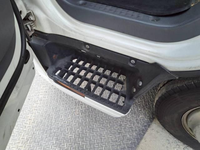 ISUZU ELF 2017 Image 31