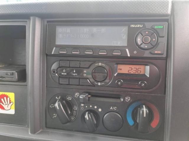 ISUZU ELF 2017 Image 31