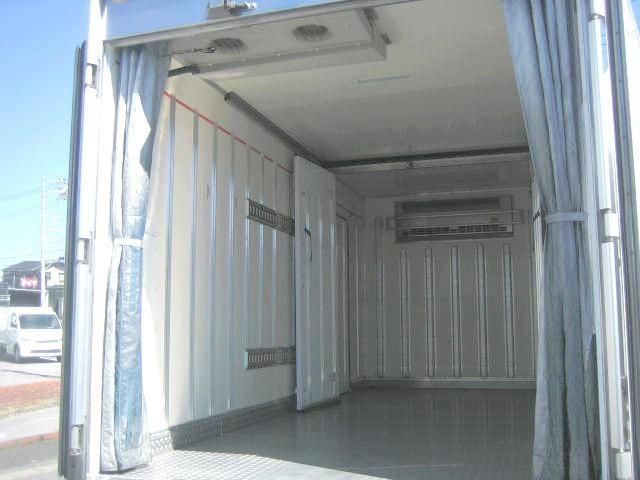 ISUZU ELF 2019 Image 31