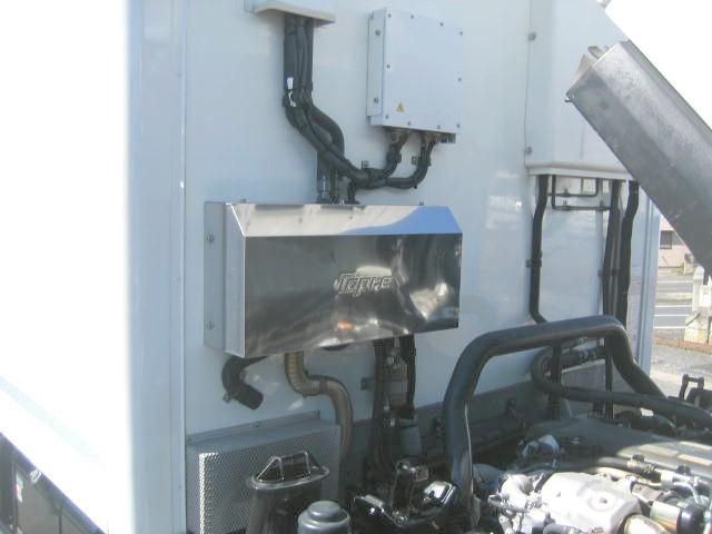 ISUZU ELF 2019 Image 31