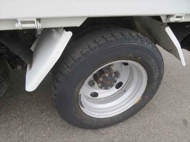 ISUZU ELF 2018 Image 31