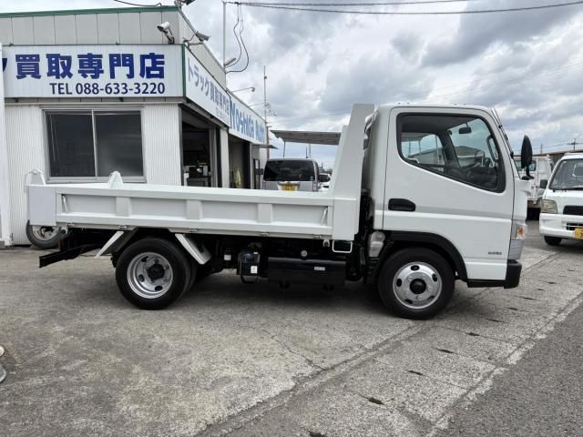 MITSUBISHI CANTER 2016 Image 31