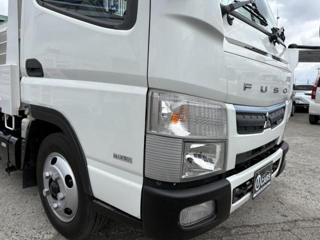MITSUBISHI CANTER 2016 Image 31