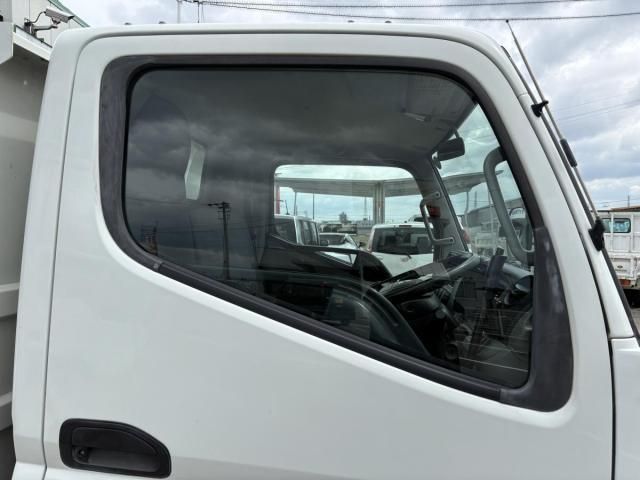 MITSUBISHI CANTER 2016 Image 31