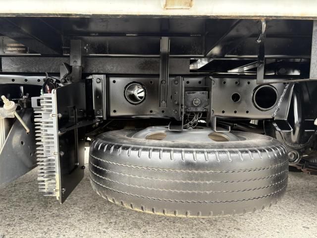 MITSUBISHI CANTER 2016 Image 31