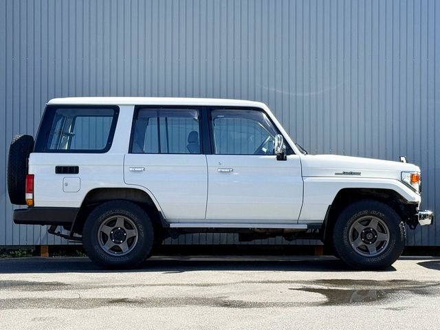 TOYOTA LANDCRUISER VAN 2002 Image 31
