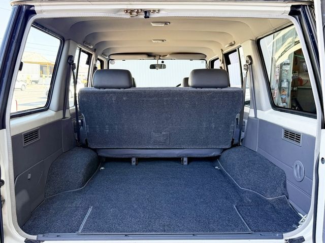 TOYOTA LANDCRUISER VAN 2002 Image 31