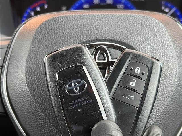 TOYOTA COROLLA CROSS HYBRID 2022 Image 31