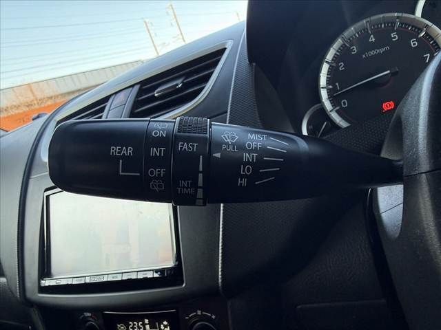 SUZUKI SWIFT 2012 Image 31