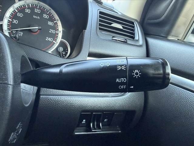 SUZUKI SWIFT 2012 Image 31