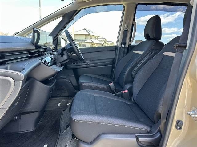 NISSAN SERENA  WG 2023 Image 31