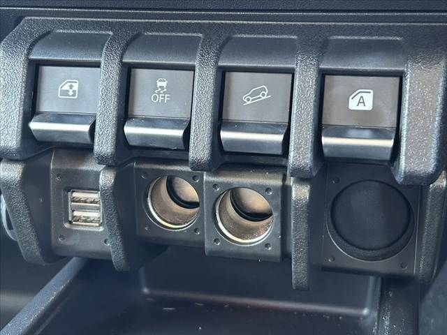 SUZUKI JIMNY SIERRA 2023 Image 31