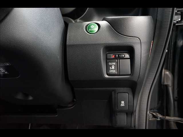 HONDA N BOX CUSTOM 2013 Image 31