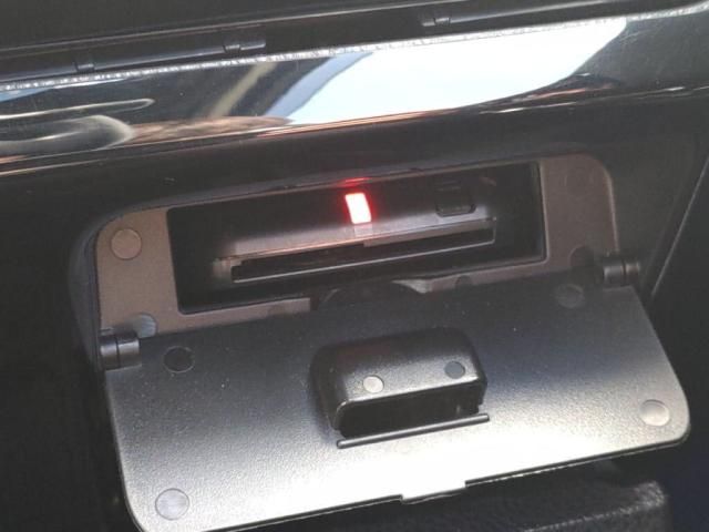 TOYOTA NOAH 2017 Image 31