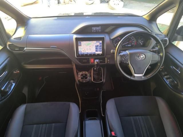 TOYOTA ESQUIRE 2019 Image 31