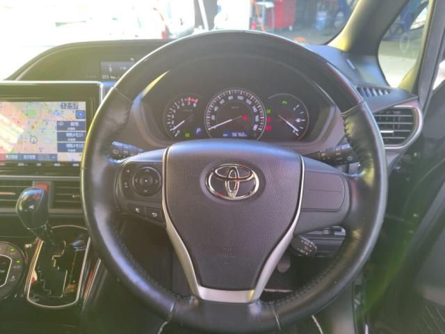 TOYOTA ESQUIRE 2019 Image 31