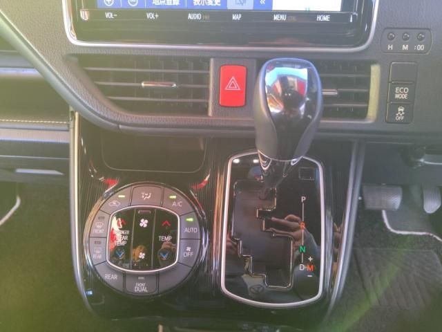 TOYOTA ESQUIRE 2019 Image 31