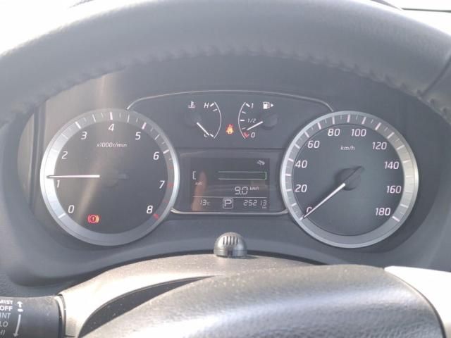 NISSAN SYLPHY 2015 Image 31