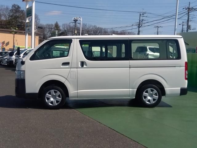 TOYOTA HIACE VAN 2WD 2018 Image 31