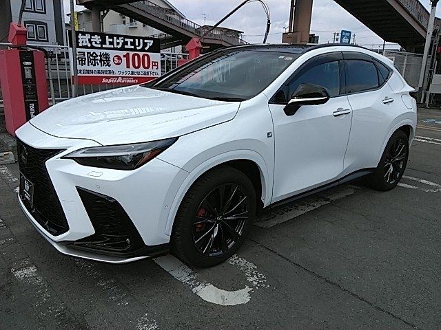 TOYOTA LEXUS NX350H AWD 2023 Image 31