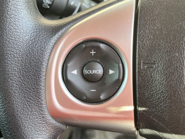 HONDA N BOX 2015 Image 31