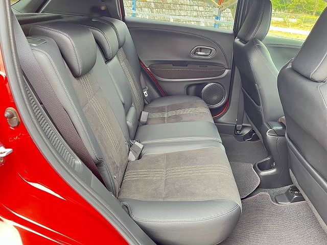 HONDA VEZEL HYBRID 2019 Image 31