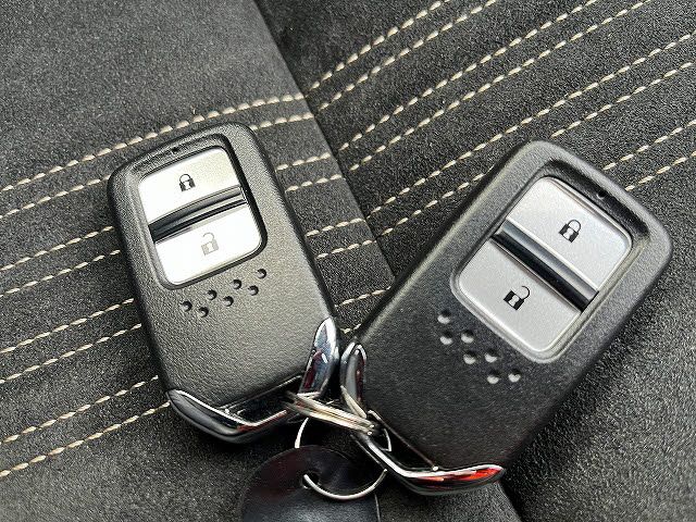 HONDA VEZEL HYBRID 2019 Image 31