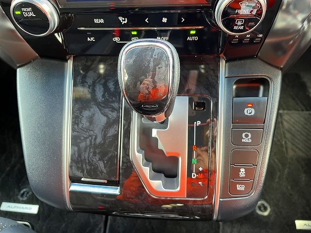 TOYOTA ALPHARD 2021 Image 31