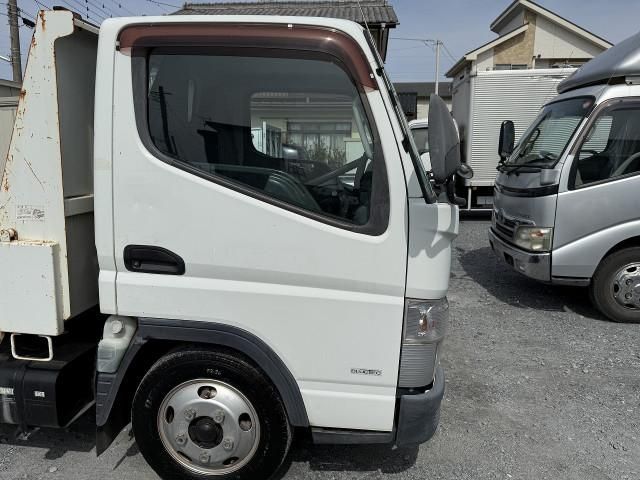 MITSUBISHI CANTER 2013 Image 31