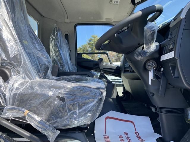 MITSUBISHI FUSOU FIGHTER 2025 Image 31