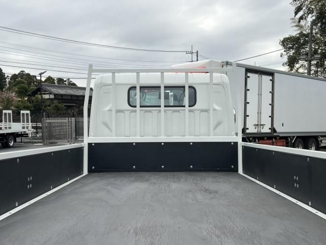 MITSUBISHI CANTER 2024 Image 31