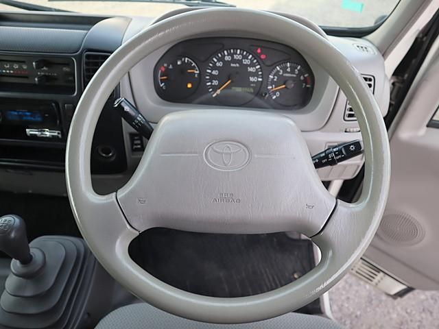 TOYOTA DYNA 2012 Image 31