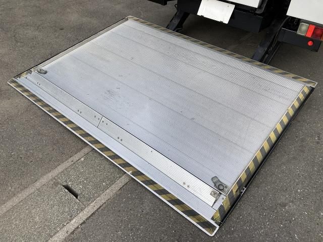 ISUZU ELF 2012 Image 31