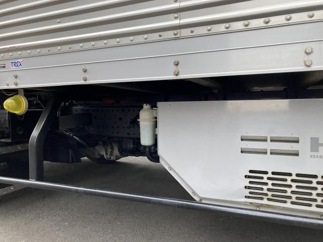 ISUZU ELF 2012 Image 31