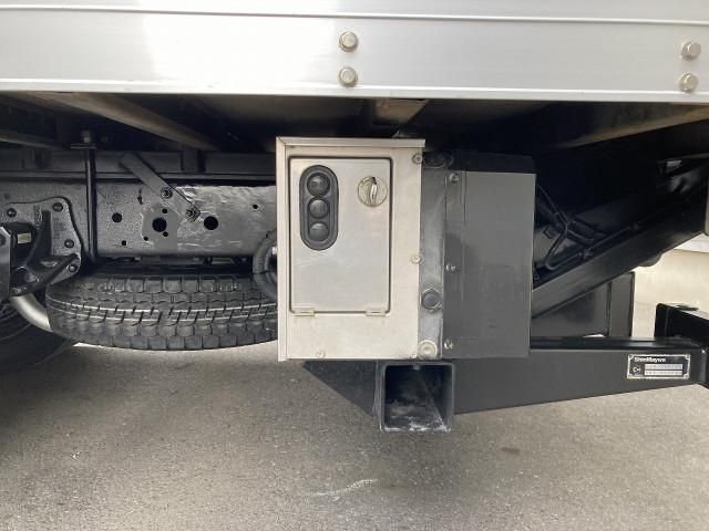 ISUZU ELF 2012 Image 31