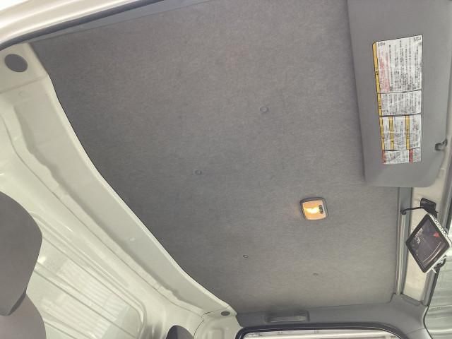 ISUZU ELF 2012 Image 31