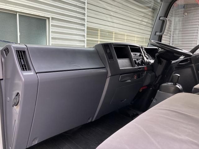 ISUZU ELF 2012 Image 31