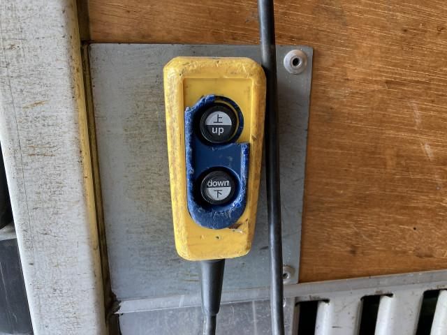 ISUZU ELF 2012 Image 31