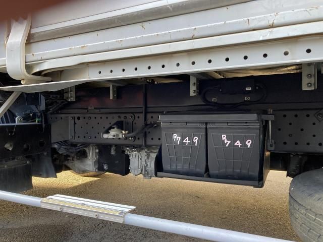 ISUZU ELF 2015 Image 31