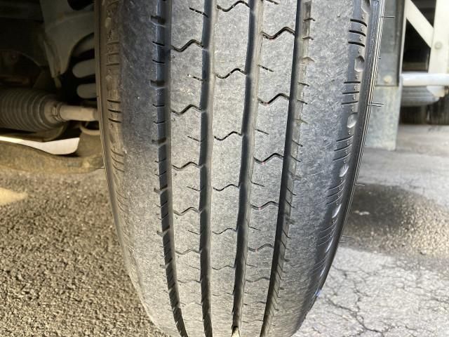 ISUZU ELF 2015 Image 31