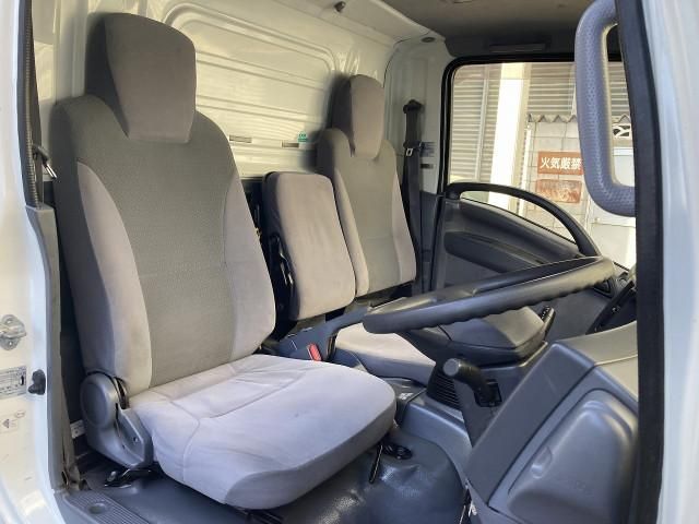 ISUZU ELF 2015 Image 31