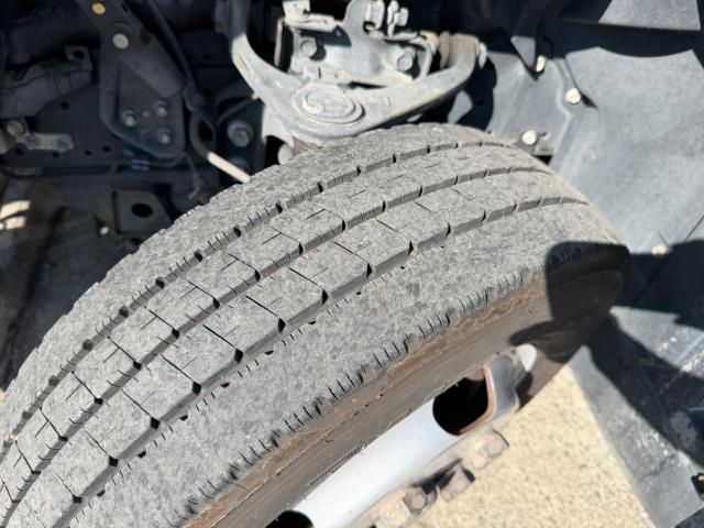 HINO DUTRO 2019 Image 31